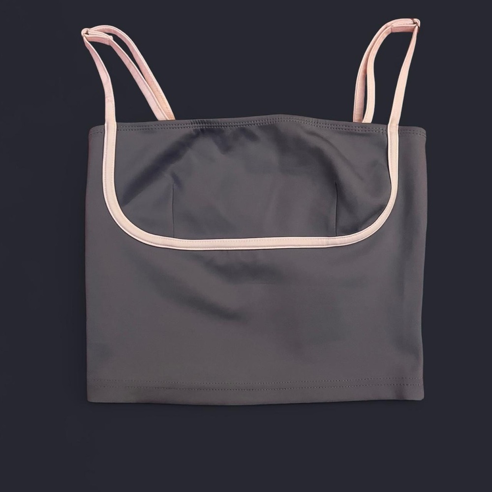 Edikted 🌀 Y2K Contrast Trim Cropped Cami Tank Top